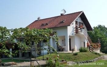 Casa Familia Dukić, alojamiento privado en Plitvička Jezera , Croacia