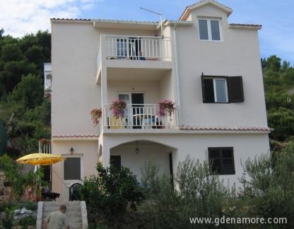 House apartments Despotović, private accommodation in city Vis, Croatia - KUĆA