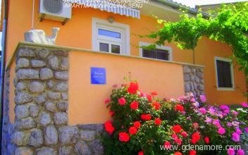 Haus Nikolina, Privatunterkunft im Ort Senj, Kroatien