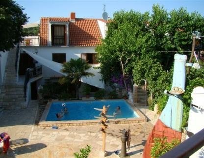 Dvor Maraca apartments, private accommodation in city Tisno, Croatia - dvor maraca