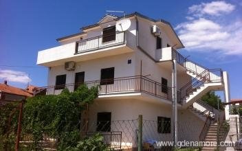 Villa Marija, private accommodation in city Pirovac, Croatia