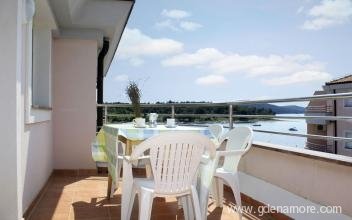 apartments Gaby, private accommodation in city Medulin, Croatia