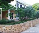 Apartamentos Anja, alojamiento privado en Hvar, Croacia