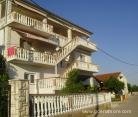 Apartments Brkovic, private accommodation in city Sukošan, Croatia