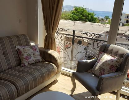 Wohnung SWETLANA, Privatunterkunft im Ort Sutomore, Montenegro