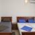 Apartmani Kučević, privatni sme&scaron;taj u mestu Dobre Vode, Crna Gora - Trokrevetni apartman