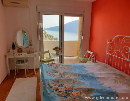 Wohnung Castelnuovo, Privatunterkunft im Ort Herceg Novi, Montenegro - Main bedroom