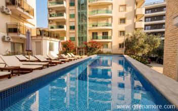 Mountain View Studio with Pool, private accommodation in city Bečići, Montenegro