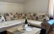 Apartman Tomanovic, alloggi privati a Tivat, Montenegro
