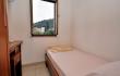 Одноместный номер на вилле u Hotel Regina Elena, Privatunterkunft im Ort Budva, Montenegro