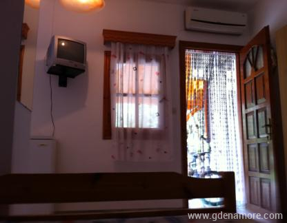 Mantzanas Apartments, , logement priv&eacute; &agrave; Sithonia, Gr&egrave;ce