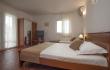 Trokrevetni studio apartman tu Pensione Medin, alloggi privati a Petrovac, Montenegro