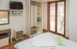 Dvokrevetni apartman en Loto Apartamentos, alojamiento privado en Dobre Vode, Montenegro