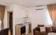Luxury apartman u Wei&szlig;e Wohnungen, Privatunterkunft im Ort Igalo, Montenegro