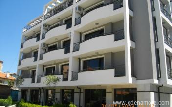 Апартамент в комплекс "Night Breeze"Сарафово, Privatunterkunft im Ort Burgas, Bulgarien