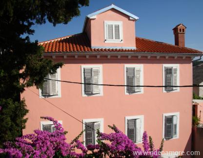Appartamenti Vodaric, alloggi privati a Mali Lo&scaron;inj, Croazia