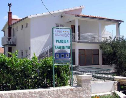 Appartamenti Klaricic, alloggi privati a Živogo&scaron;će, Croazia - Kuća