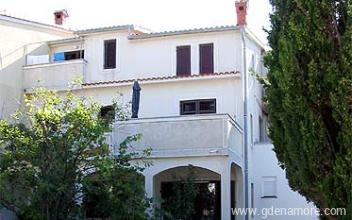 Apartman Marija Ivanovska, privatni sme&scaron;taj u mestu Rab, Hrvatska