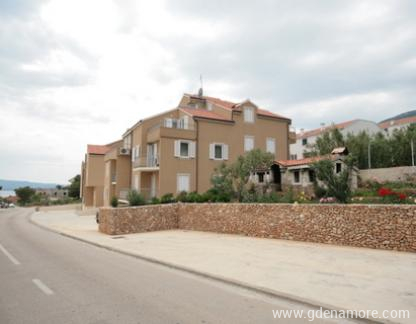 Apartmani Frane, privatni sme&scaron;taj u mestu Brač, Hrvatska - Apartmani Frane