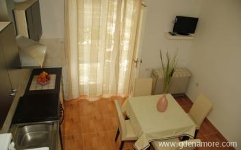 Villa Angela, privatni sme&scaron;taj u mestu Makarska, Hrvatska